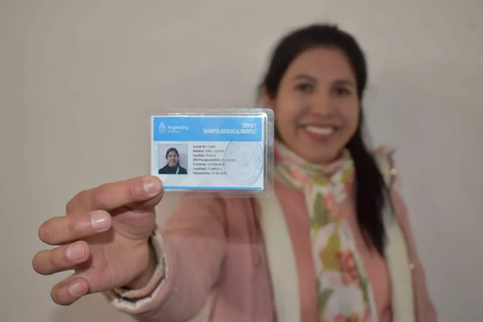 Carnet Nacional en Manipulación de Alimentos.