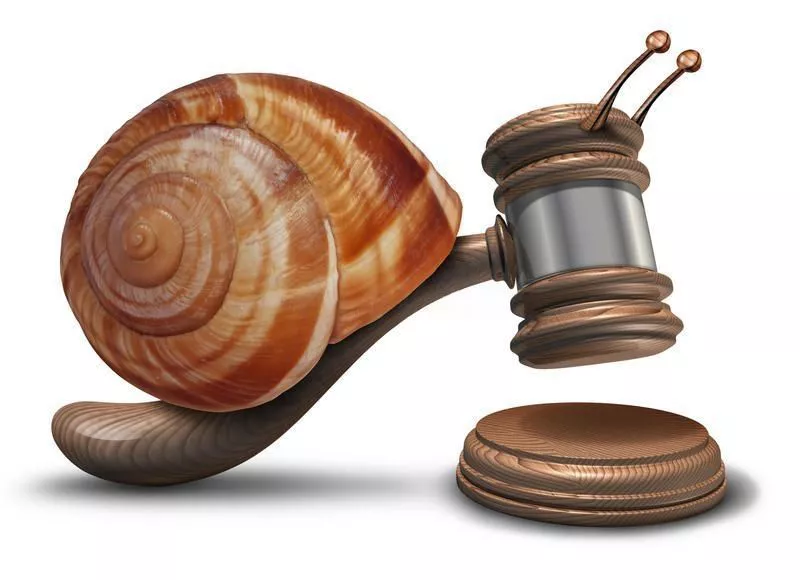 Justicia lenta.