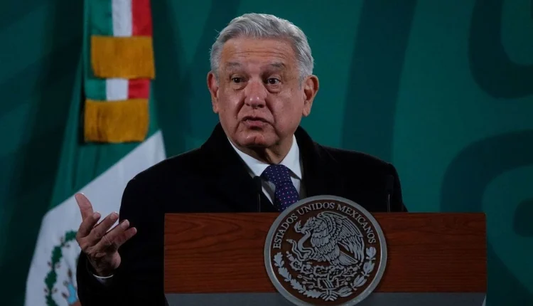 AMLO.