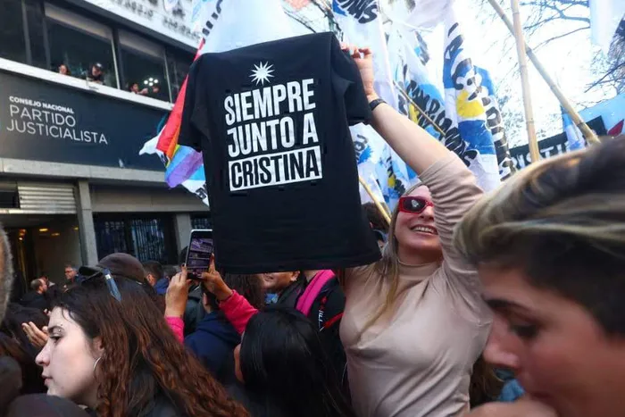 Apoyo a Cristina Elisabet Fernández de Kirchner.