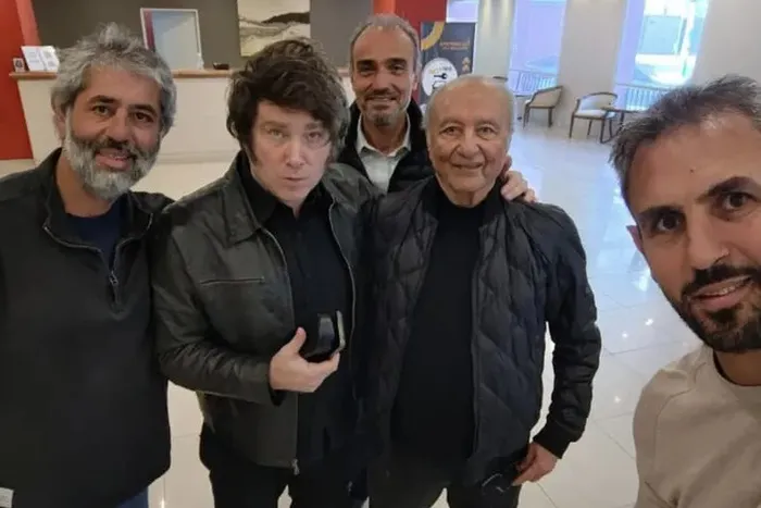Javier Gerardo Milei y los Menem.