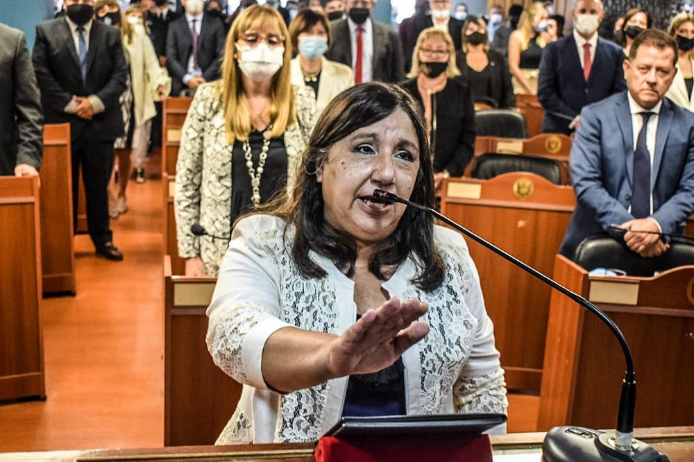 Cecilia Guerrero.