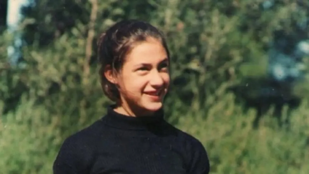 ♰ Natalia Melmann.