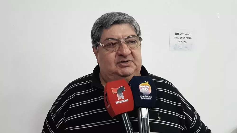 Julio Cesar Aye.