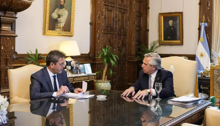 Sergio Tomás Massa / Alberto Ángel Fernández.
