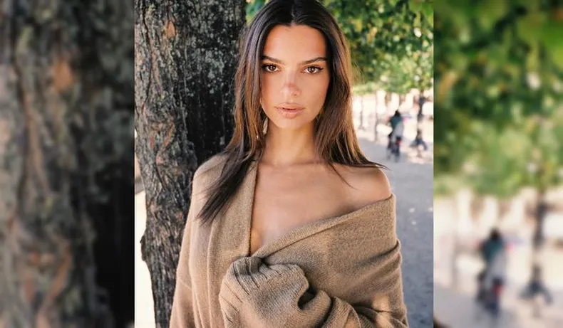 Emily Ratajkowski.