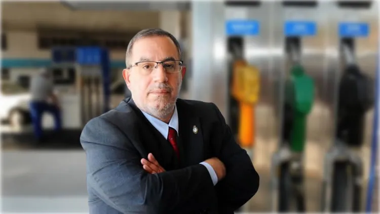 Carlos Gustavo Maslatón.