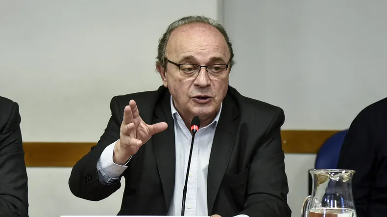 Leopoldo Raúl Guido Moreau.
