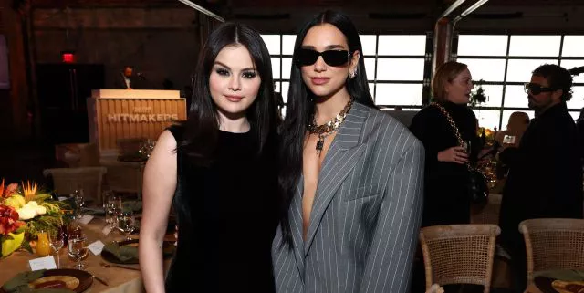 Selena Gómez y Dua Lipa.