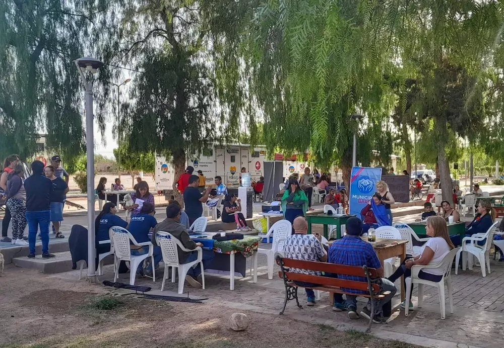Programas “Más Salud” y “Municipio en tu Barrio”.